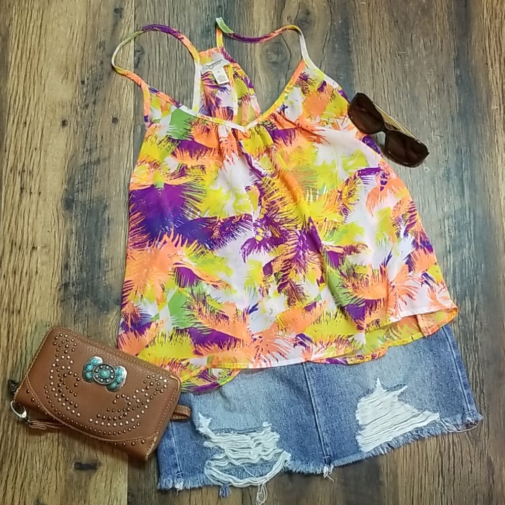AZ Jean Co. Open Back Tank Size M